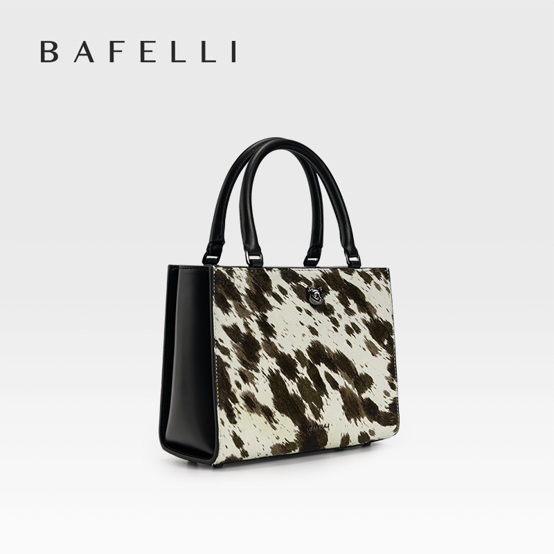 BAFELLI 2026, série en cuir et - Women'S Bags Jacquemus avis et prix