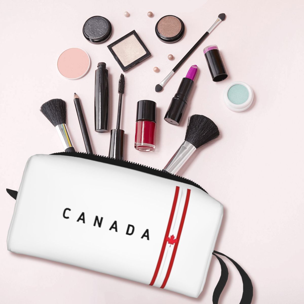 Trousse à crayons drapeau du C - Women Bags Canada avis et prix