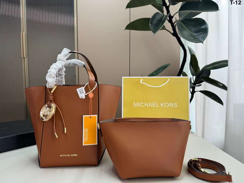 MICHAEL KORS/Michael Kors MK 2 - Women'S Tote Bags Michael Kors avis et prix