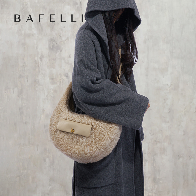 Sac à bandoulière semi-circula - Women Bags Luxury Brands avis et prix